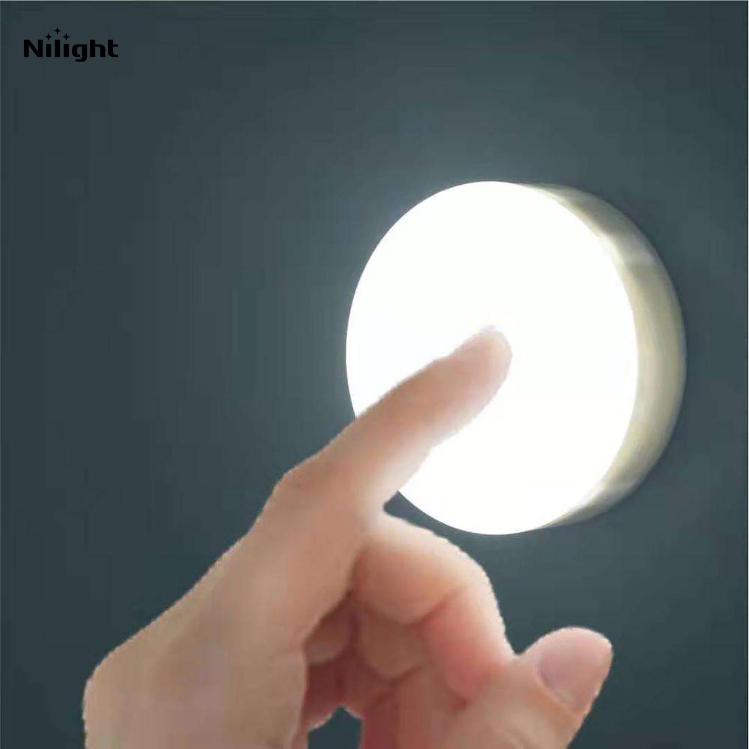 Battery-operated tap lights product image