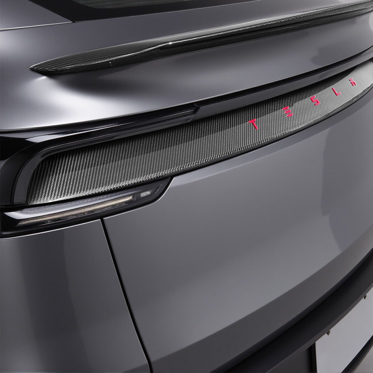 Trunk Tailgate Applique for Tesla Model Y Juniper - Real Dry Molded Carbon Fiber product image